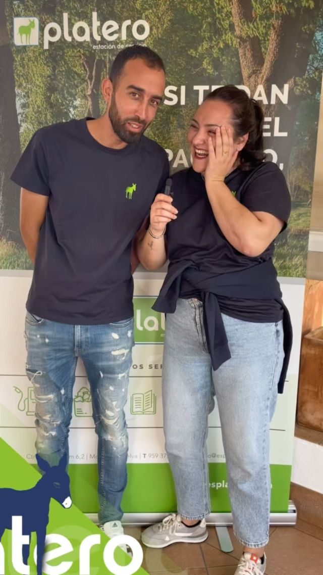 En esta edición nos lo están poniendo muy difícil 😅😂🙃 No podemos con tantos personajes 👉 

Se aproxima polémico vídeo con el polémico burro 😂🙈
