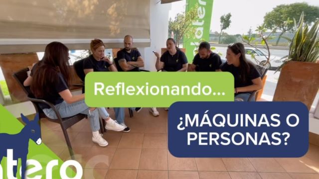 4/5 Reflexionando…
¿Las máquinas sustituirán a las personas en un futuro?